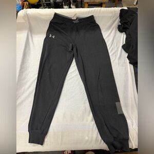 Under armour loose fit jogging pants